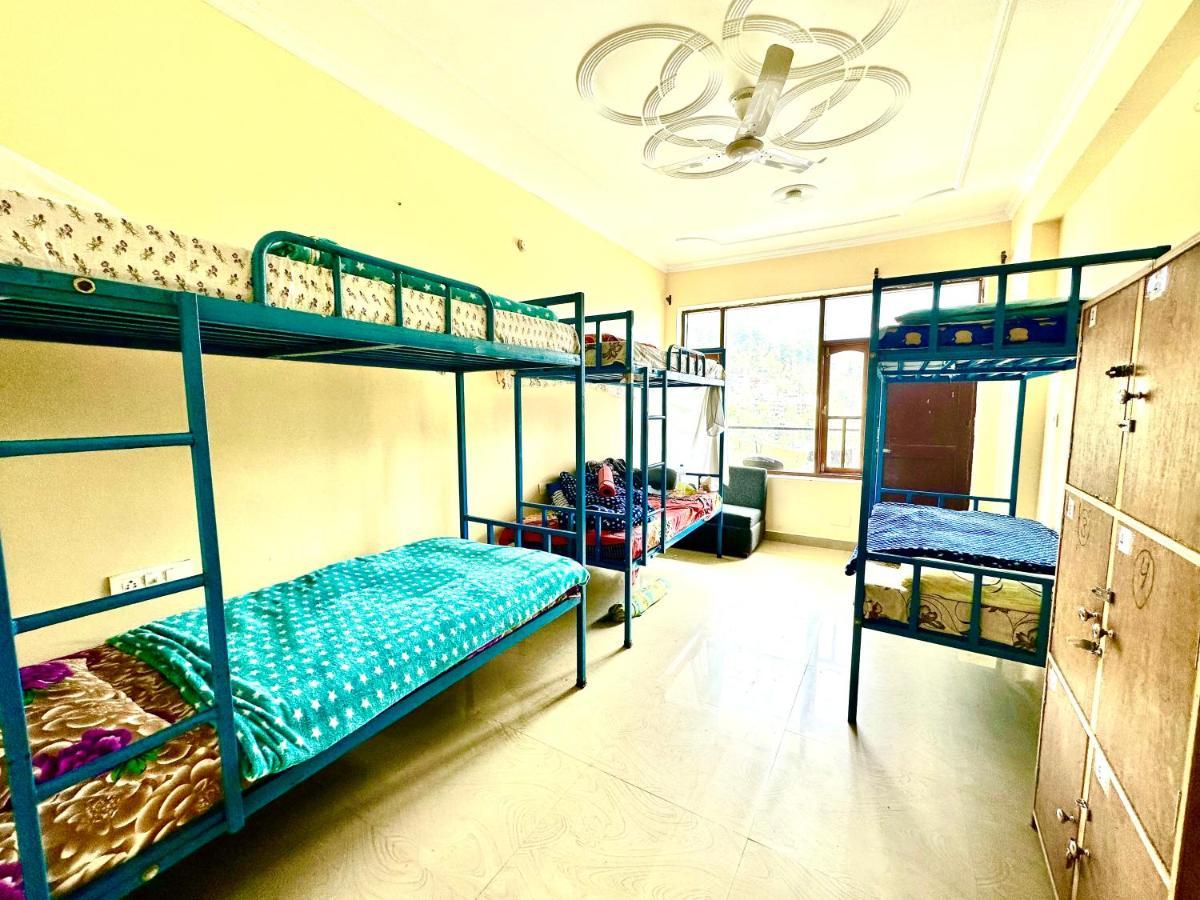 The Bagpack Mcleodganj Hostel Dharamshala Ngoại thất bức ảnh